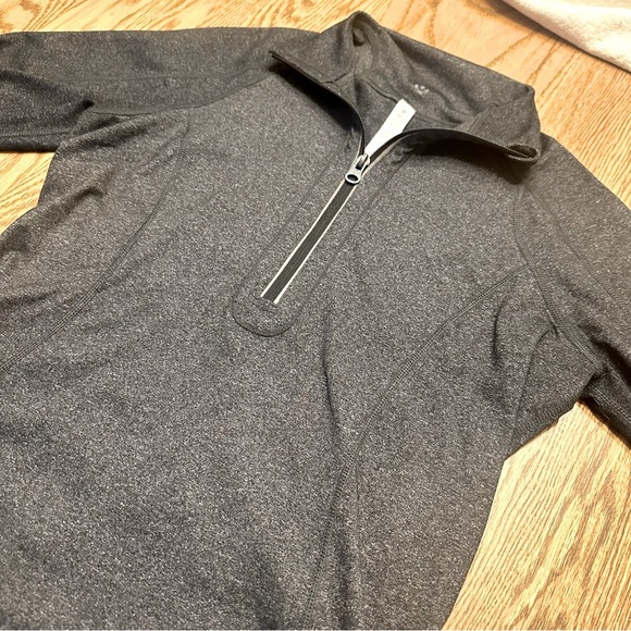 Lululemon 1/4 Quarter Zip Pullover Shirt Size 6 Gray - Picture 2 of 10